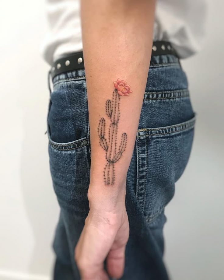 13 Gorgeous Succulent and Cactus Tattoo Ideas