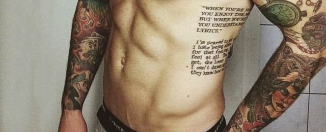 Rib Tattoo Ideas for Men: Show Your ...