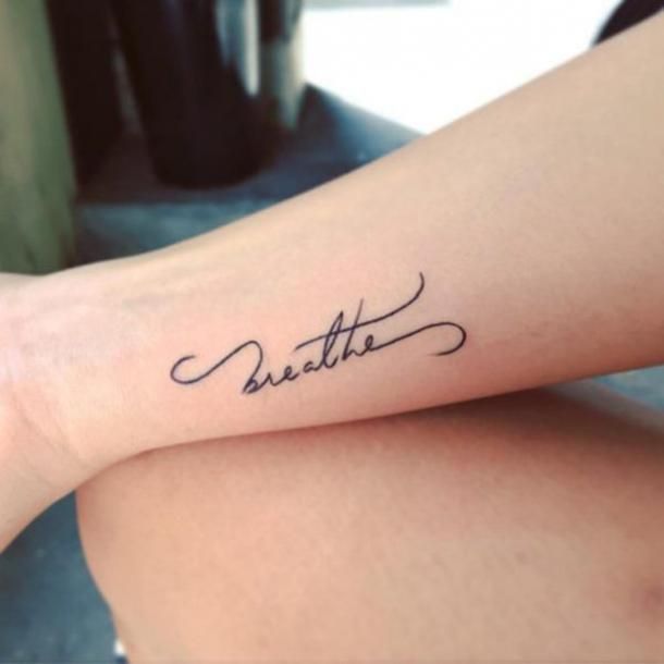 40 Minimalist One-Word Tattoo Ideas That Are Beautiful On Everyone