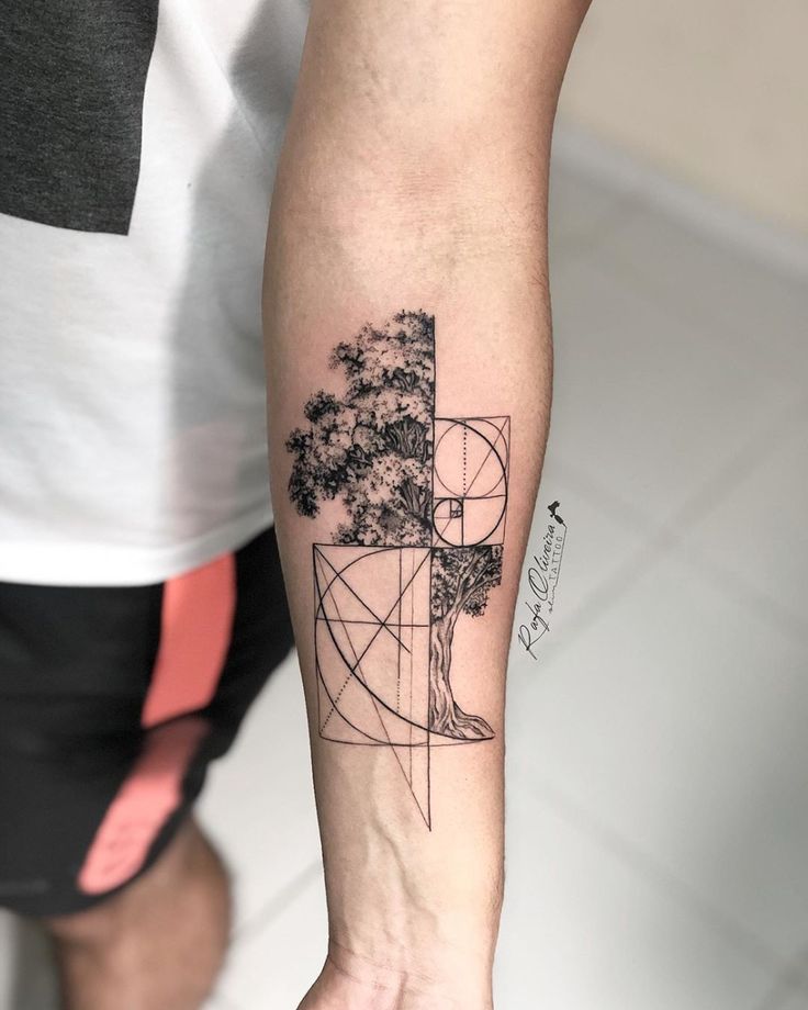 240+ Brilliant Science Tattoo Ideas and Designs (2024)