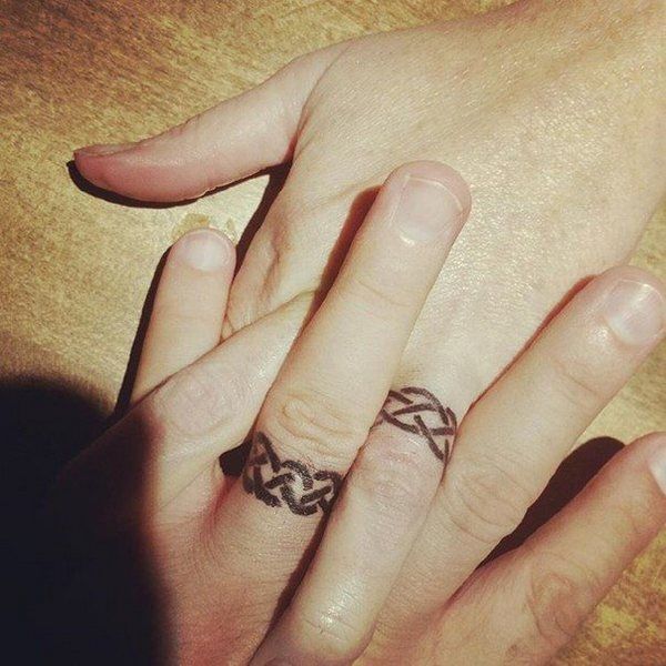 ❤️ 40 Awesome Wedding Band Ring Tattoos - Hi Miss Puff - Page 4