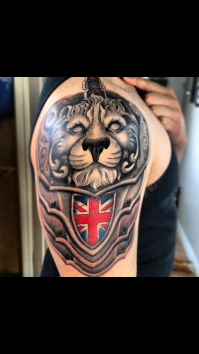 tattoo#british#lion#halfsleeve