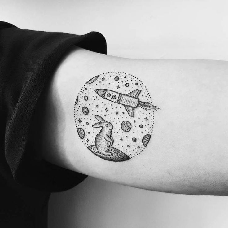 40 Dotwork Circular Tattoo Design Ideas - Dotwork Circular Tattoos by Mike  Stout | TattooAdore