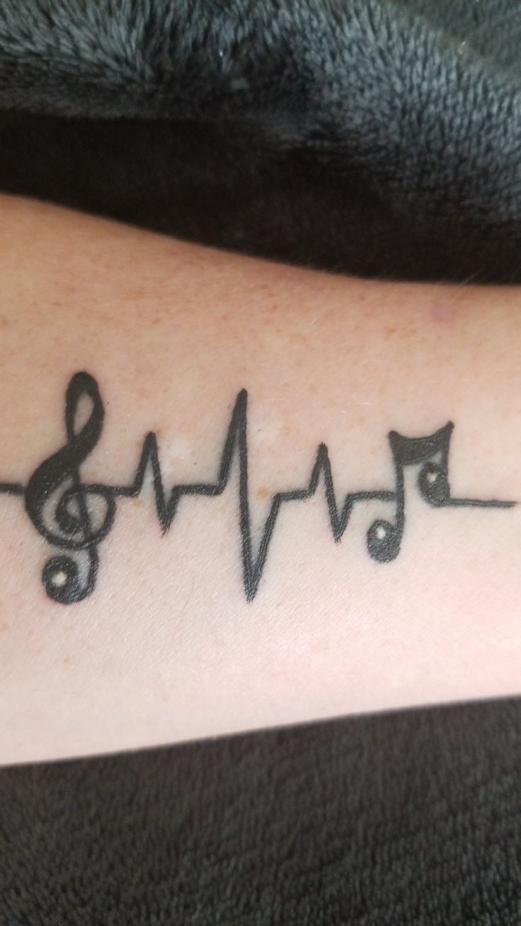 Musical pulse heartbeat tattoo