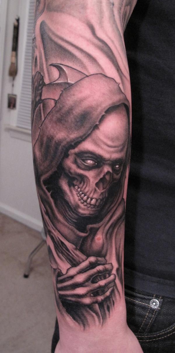 29 Cool Grim Reaper Tattoo Designs