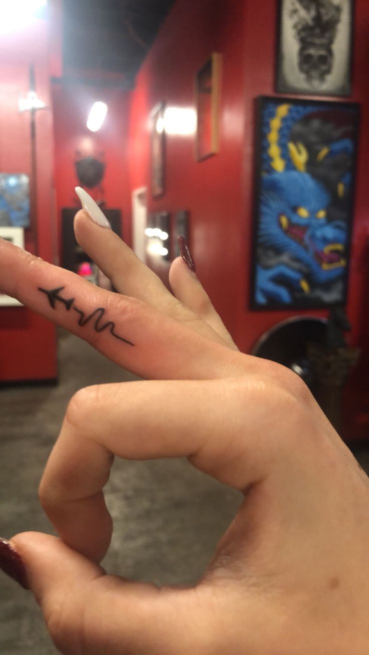 Unique & Cute Travel Tattoo Ideas For Women