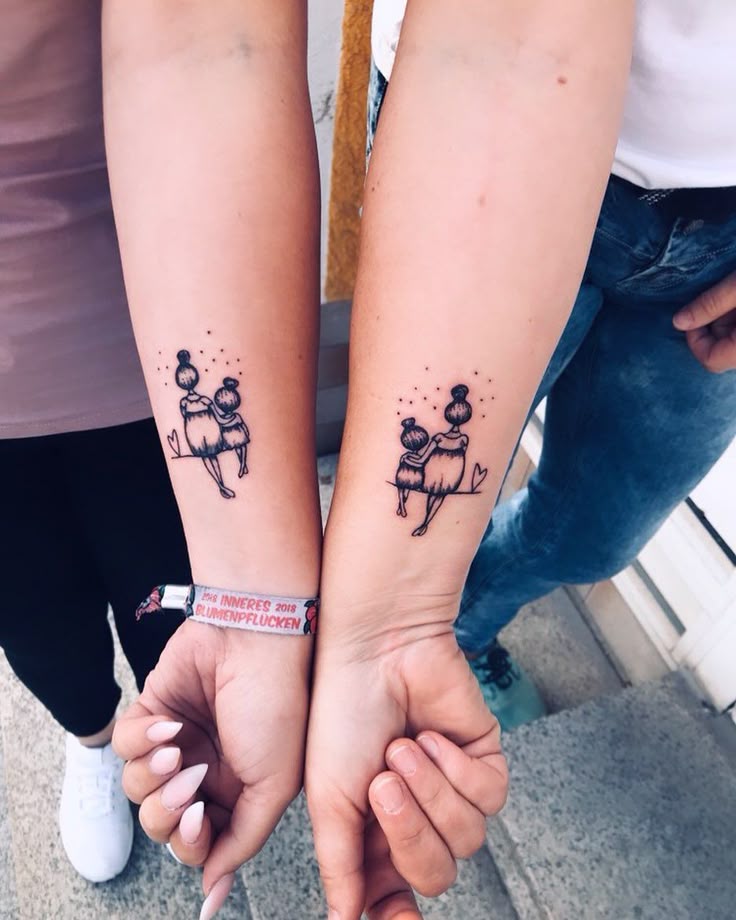35+ Mother-Daughter Tattoo Ideas to Solidify Your Bond