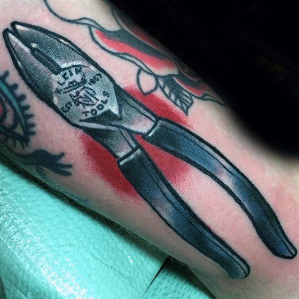 50 Awesome Lineman Tattoos for Men | Lineman tattoo, Tattoos for guys, Tattoo  designs men