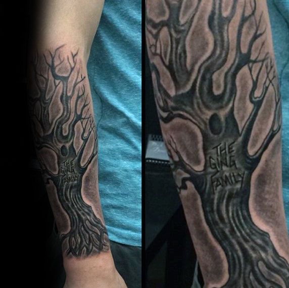 59 Emotive Family Tree Tattoo Designs for Men