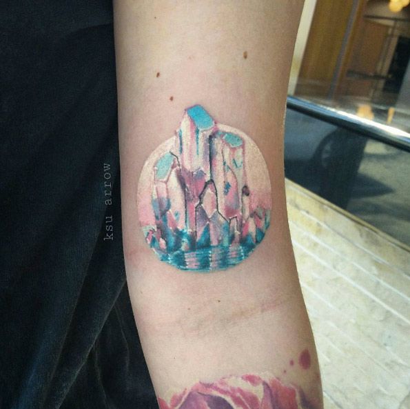 These Gorgeous Crystal Tattoos Will Definitely Test Your Willpower -  TattooBlend