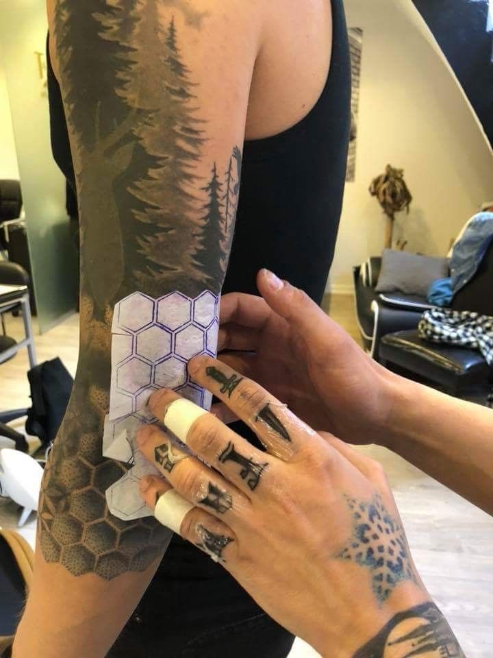 Pin by Craig Son on Tattoo Ideas | Hexagon tattoo, Elbow tattoos, Geometric  tattoo design