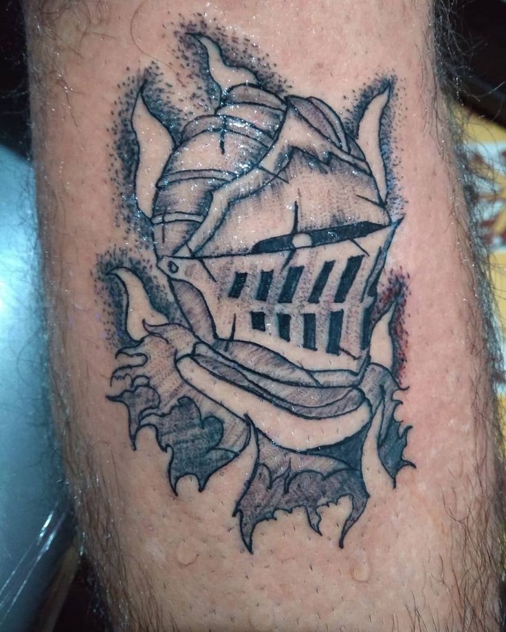 101+ Dark Souls Tattoo Designs You Need To See!