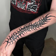 Discover 30 Centipede Tattoo Ideas and Insect Tattoo Ideas | centipede  drawing, bug tattoo, millipede tattoo and more