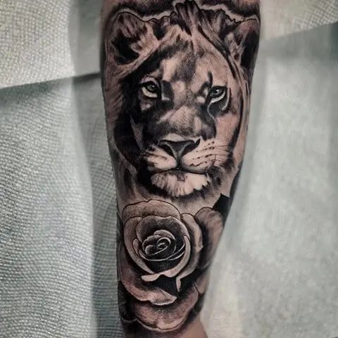 15+ Best Lion and Flowers Tattoo Designs