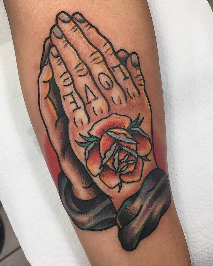 101 Amazing Praying Hands Tattoos For 2024!