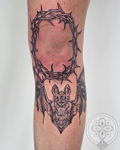 Crown of Thorns on Knee