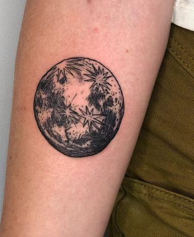 Full Bloom Mini Tattoos Of Moon And Stars: 43 Adorable Mini Tattoo Of Moon  And Stars For An...