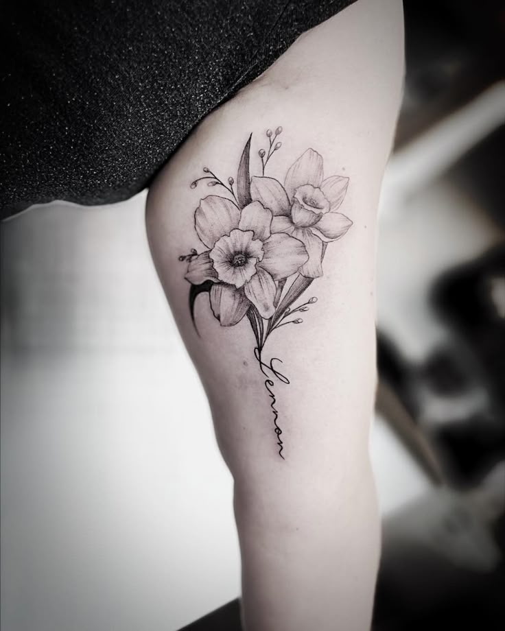 30+ December Birth Flower Tattoos: Narcissus Flower