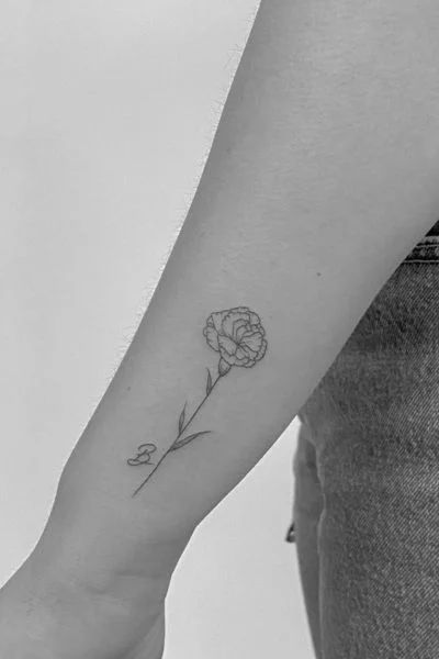 Exploring 30+ Carnation Flower Tattoo Ideas