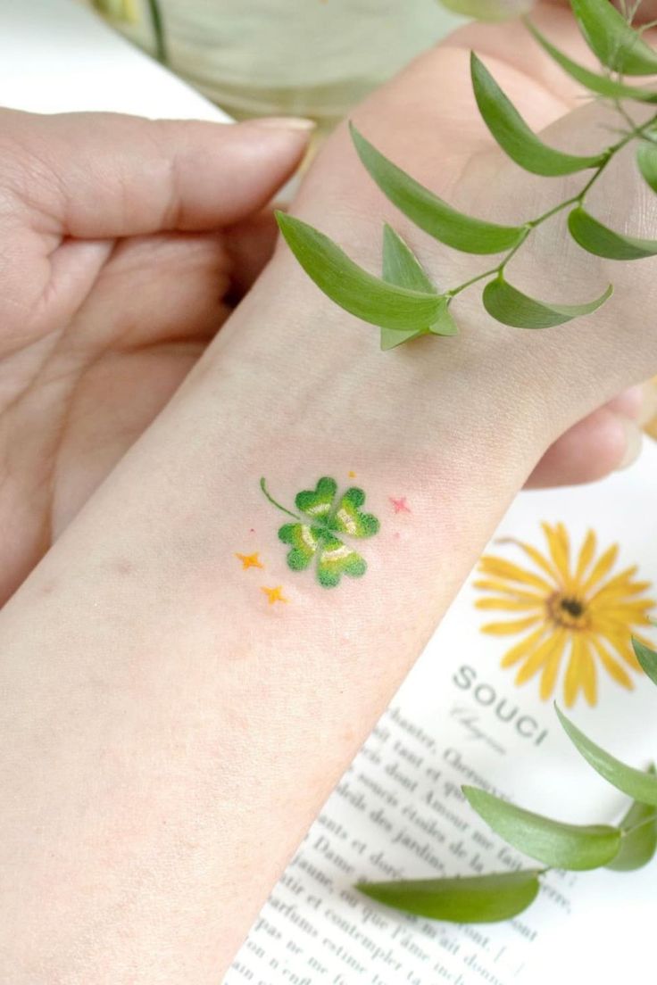 30+ Amazing Four Leaf Clover Tattoo Ideas