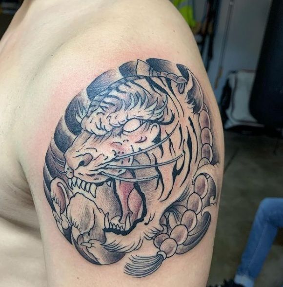 25+ Charismatic Chinese Symbol Tattoos and their Meanings!