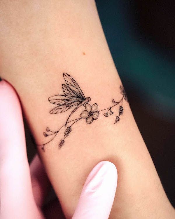 57 Stunning Dragonfly Tattoos With Meaning - Our Mindful Life