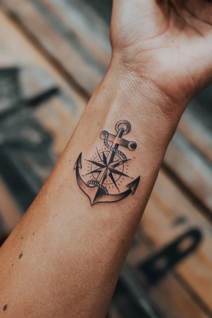 Elegant Wrist Tattoo Ideas for Women