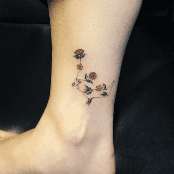 20 Unique Aquarius Tattoo Ideas