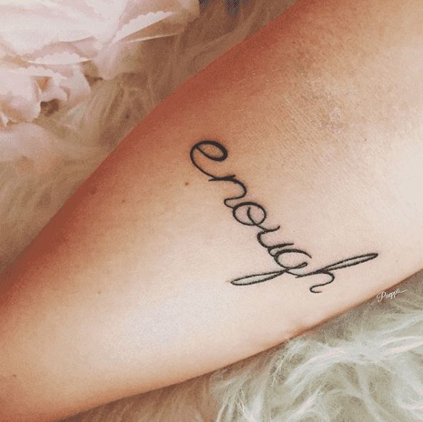 40 Minimalist One-Word Tattoo Ideas That Are Beautiful On Everyone