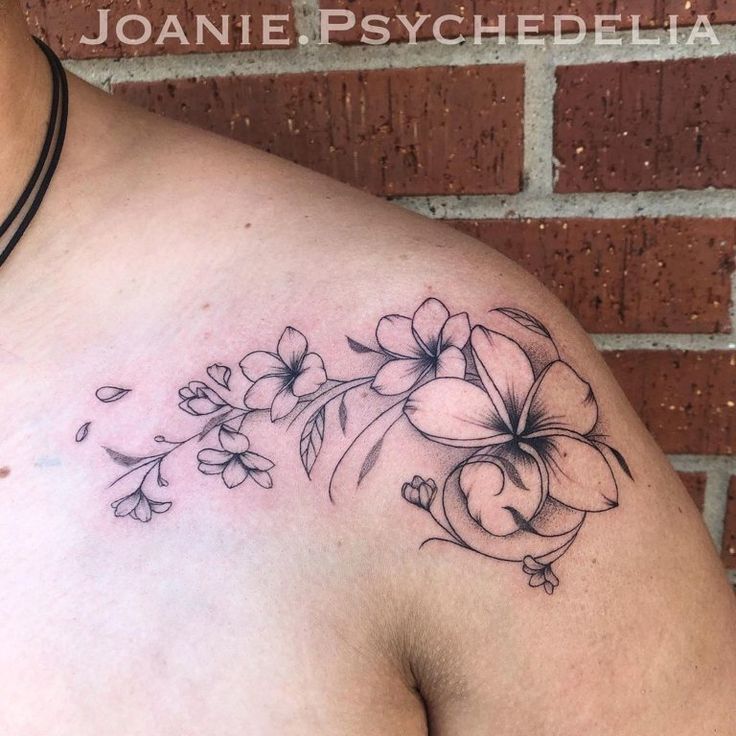 101+ Plumeria Tattoo Ideas You Need To See!