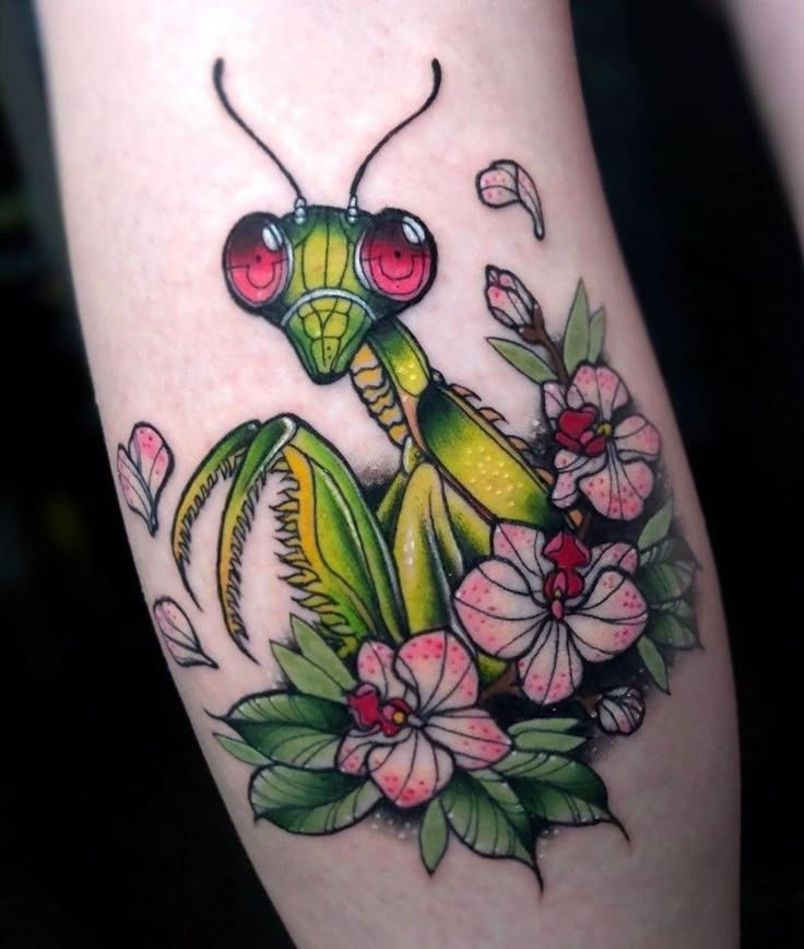 Beautiful praying mantis tattoo | colorful tattoo styles
