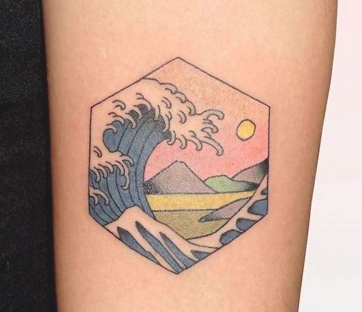 Japanese Style Tattoos Put Modern Twist on Japanese Woodblock Prints |  Japanese tattoo, Tattoos, Japanese tattoo