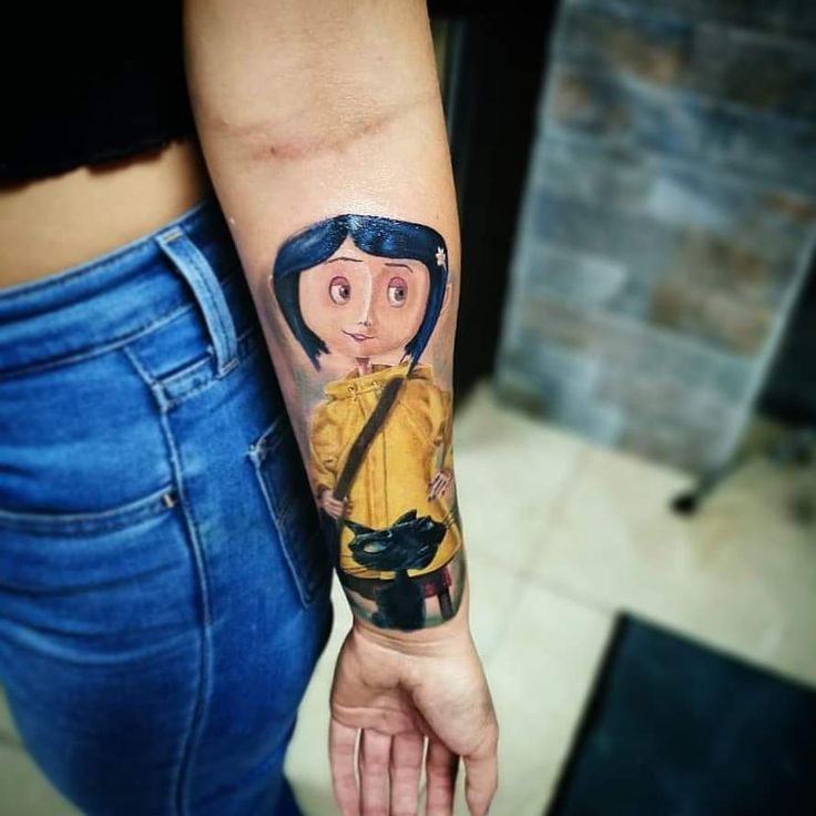Pin by Taty Coronado R on Tattos | Coraline tattoo, Hand poked tattoo, Cool  tattoos